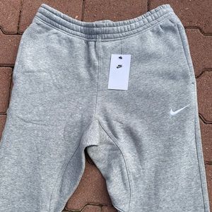Nike Joggers